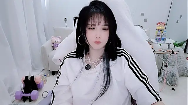 Evangelin-e Live XXX-Chat