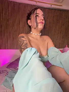 Hayley-Fox Live XXX-Chat