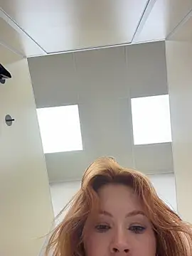 _Little_Ginger: απευθείας  συνομιλία ΧΧΧ