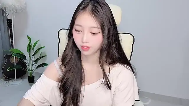 Yukiy8877 现场XXX聊天