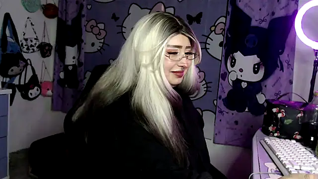 lussyevans24 – Live XXX-chat