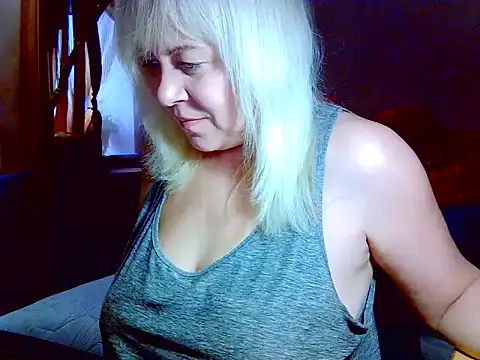 AgoniA7 Live XXX-chat