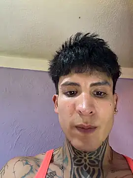 _Tomy08calderon Live XXX Chat