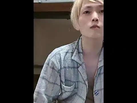 Pokazy przed kamerką – mgnhiroyuki