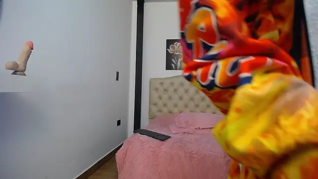 pinky_f00x Chat XXX in diretta