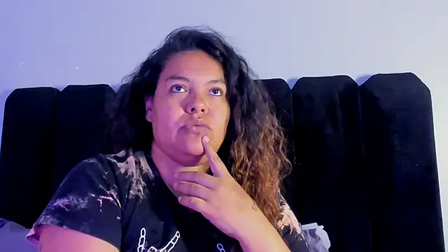 แชท XXX สดของ Amaranoir-