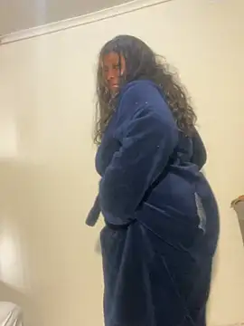 Chat +18 de Cardiebae89 ao vivo