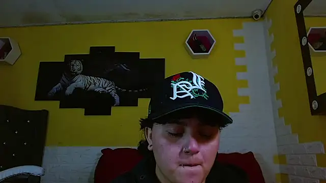 isabeautyx19n Live XXX chat