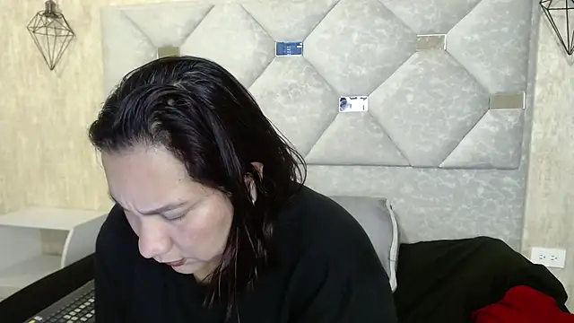 mia_coral1n Live XXX chat