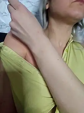 ScarletCallings_420's Live XXX Chat