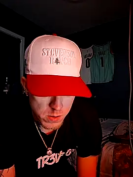 traejddd élő XXX-chatje