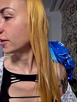 Živý XXX chat kylie_blck