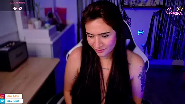 ImLui_lu Adlı Modelin Canlı XXX Sohbeti