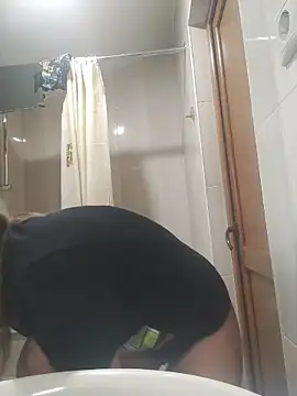 KrissSexi – webcam-show