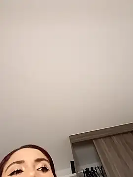 Dayan_White Adlı Modelin Canlı XXX Sohbeti