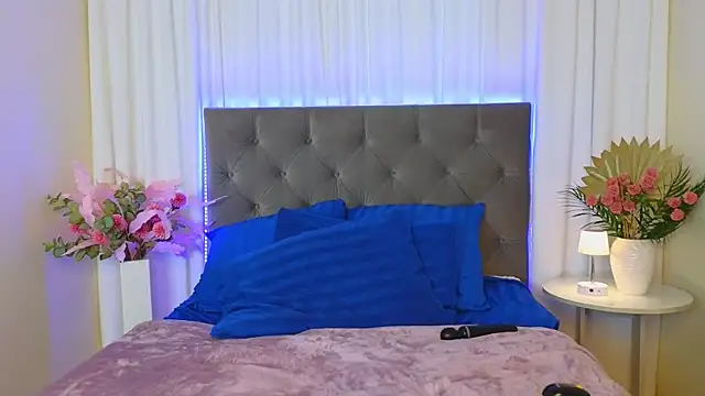 Ariana_Petite – Live XXX-chat