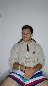 Thick_Cock élő XXX-chatje