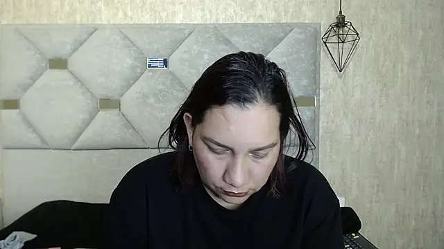 دردشة mia_coral1 الجنسية المباشرة