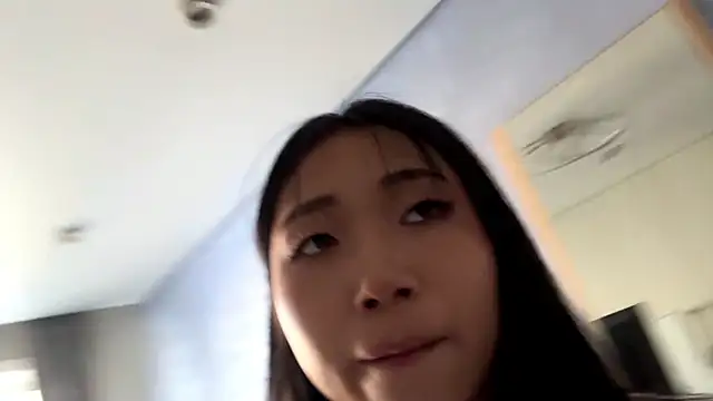 SweetMiaXO's Webcam Show