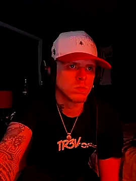 traejddd webkamerás műsora