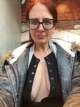 NataKitten Chat XXX in diretta