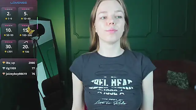 _Tina_Tayllor_: απευθείας συνομιλία ΧΧΧ