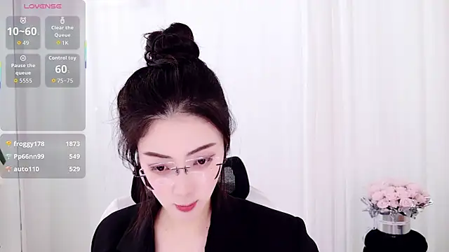 โชว์เว็บแคมของ yangyang-777