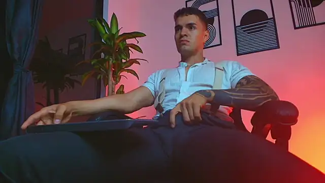 ALPHA_DOMINUS_ Chat XXX live