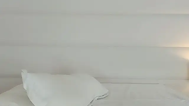 NoraAddams: онлайн-секс-чат