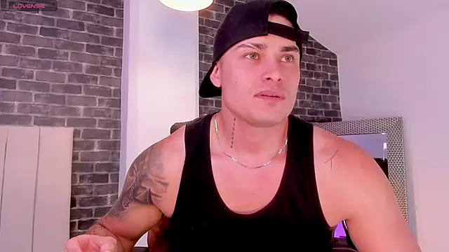 connorsmiith: онлайн-секс-чат