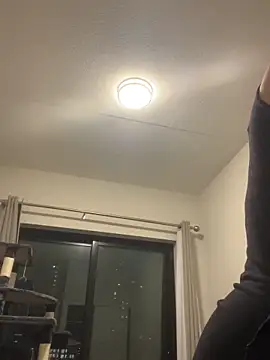 holyeroticss' Live XXX Chat