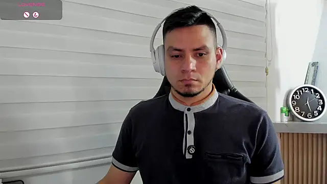 Rick_Adams Pertunjukan Webcam