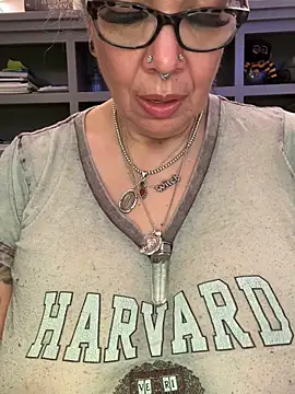 dieseldame1313 Chat XXX in diretta