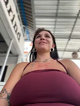 VendiMur Adlı Modelin Canlı XXX Sohbeti