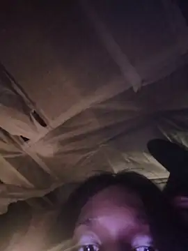 dianagonewild: απευθείας συνομιλία ΧΧΧ