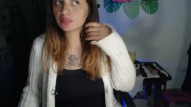 kattydirtylol: απευθείας συνομιλία ΧΧΧ