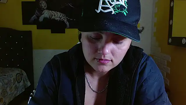 isabeautyx19 Live XXX Chat