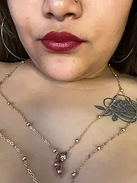 Rosy_BabyDoll Webcam-Show