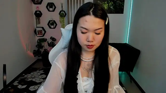 LunaPurrr – Naživo XXX chat