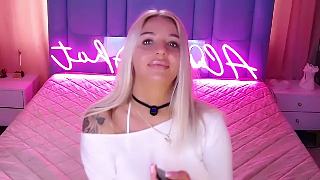 AllwaysHotJ – Naživo XXX chat