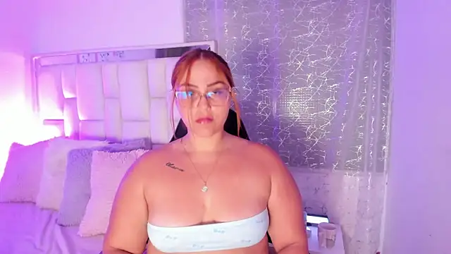 LeahxBarker's Live XXX Chat