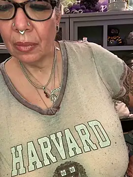 dieseldame1313's Live XXX Chat