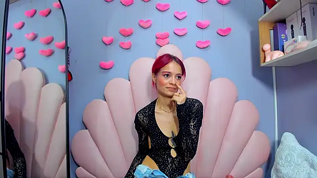 luci_miller's Live XXX Chat