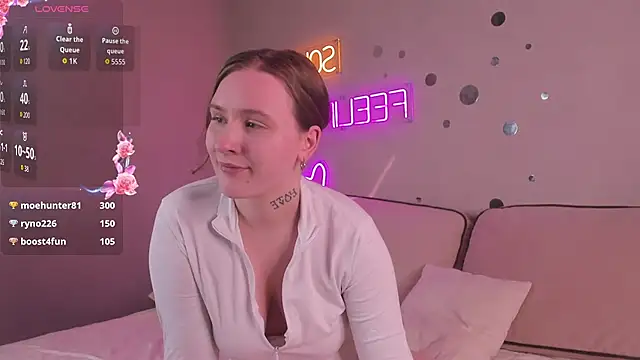 Stella_Soul Adlı Modelin Canlı XXX Sohbeti