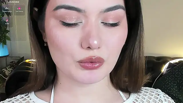 Dark_Moni live XXX chat