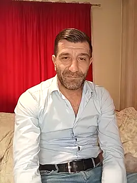 XXX chat uživo modela Alexdaniel89