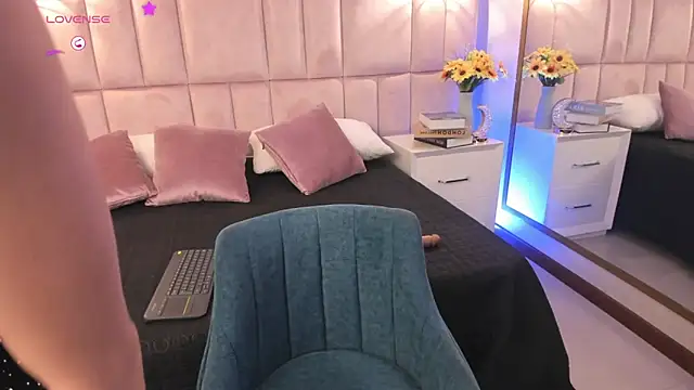 XXX chat uživo modela Honney_Taylor