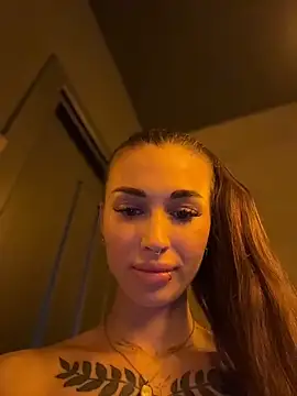 Charming_Ritta webkamerás műsora