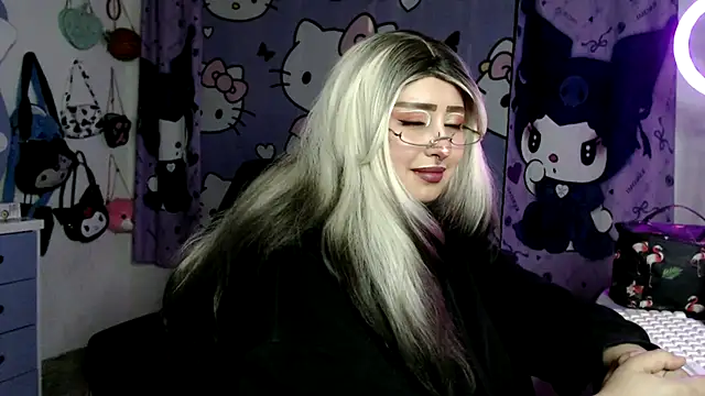 lussyevans24's Live XXX Chat