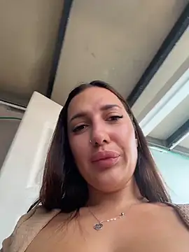 AleksandraRich élő XXX-chatje